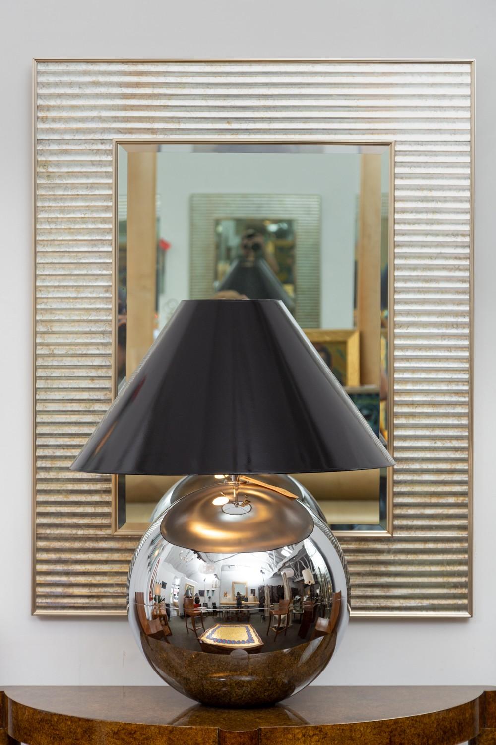 KARL SPRINGER: BALL LAMPKarl