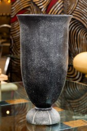 KARL SPRINGER: SCAVO GLASS VAS