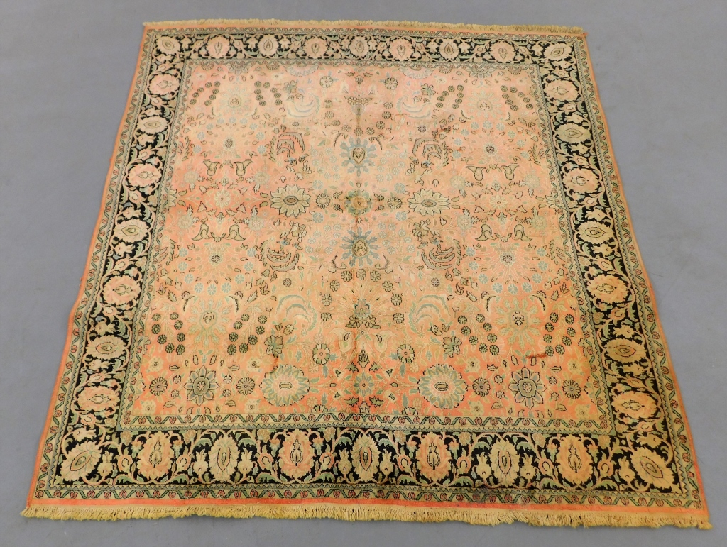 KASHMIR PINK BOTANICAL RUG Middle