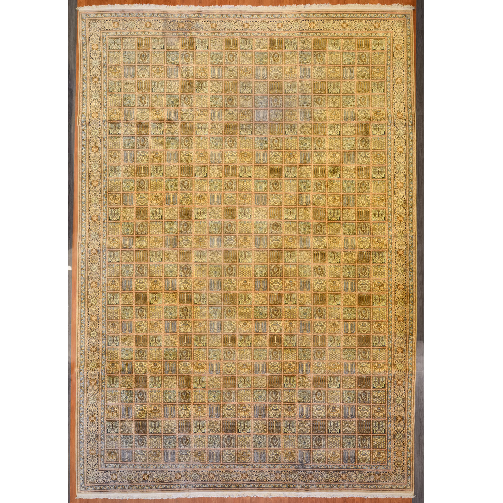 KASMIR CARPET, INDIA, 11.10 X 16.11