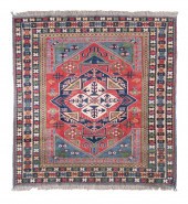 KAZAK DESIGN RUG: 6'0" X 6'5"