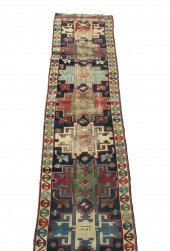 KAZAK RUNNER (2'2" X 9'10") Ka