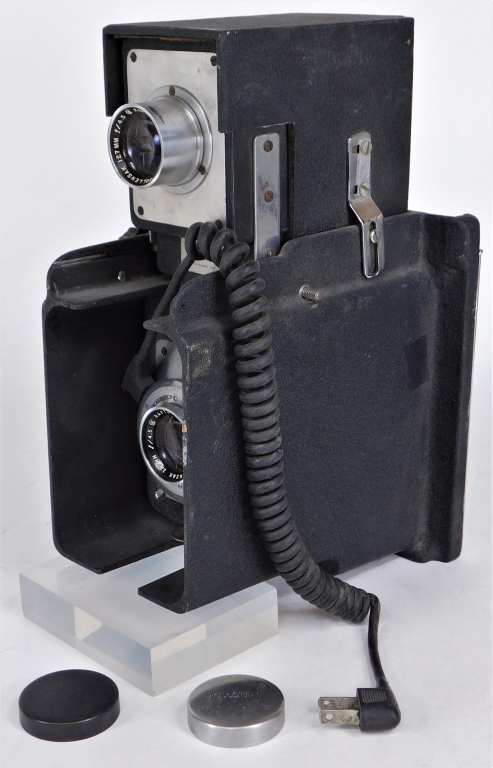 KEITH CAMERA WITH 5 FILM BACKS