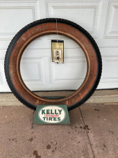 KELLY SPRINGFIELD TIRE ON DISP