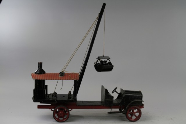 KELMET STEAM CLAMSHELL BUCKET TRUCK