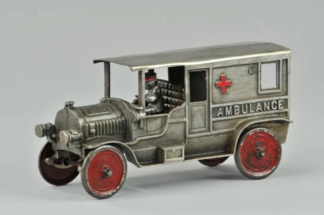 KENTON AUTO AMBULANCE c. 1915