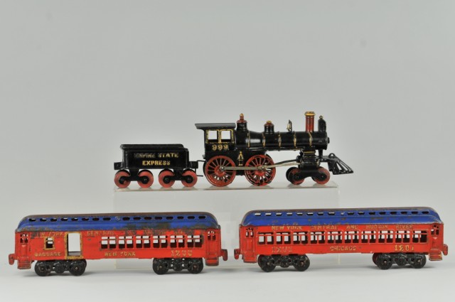 KENTON FLOOR TRAIN Cast iron