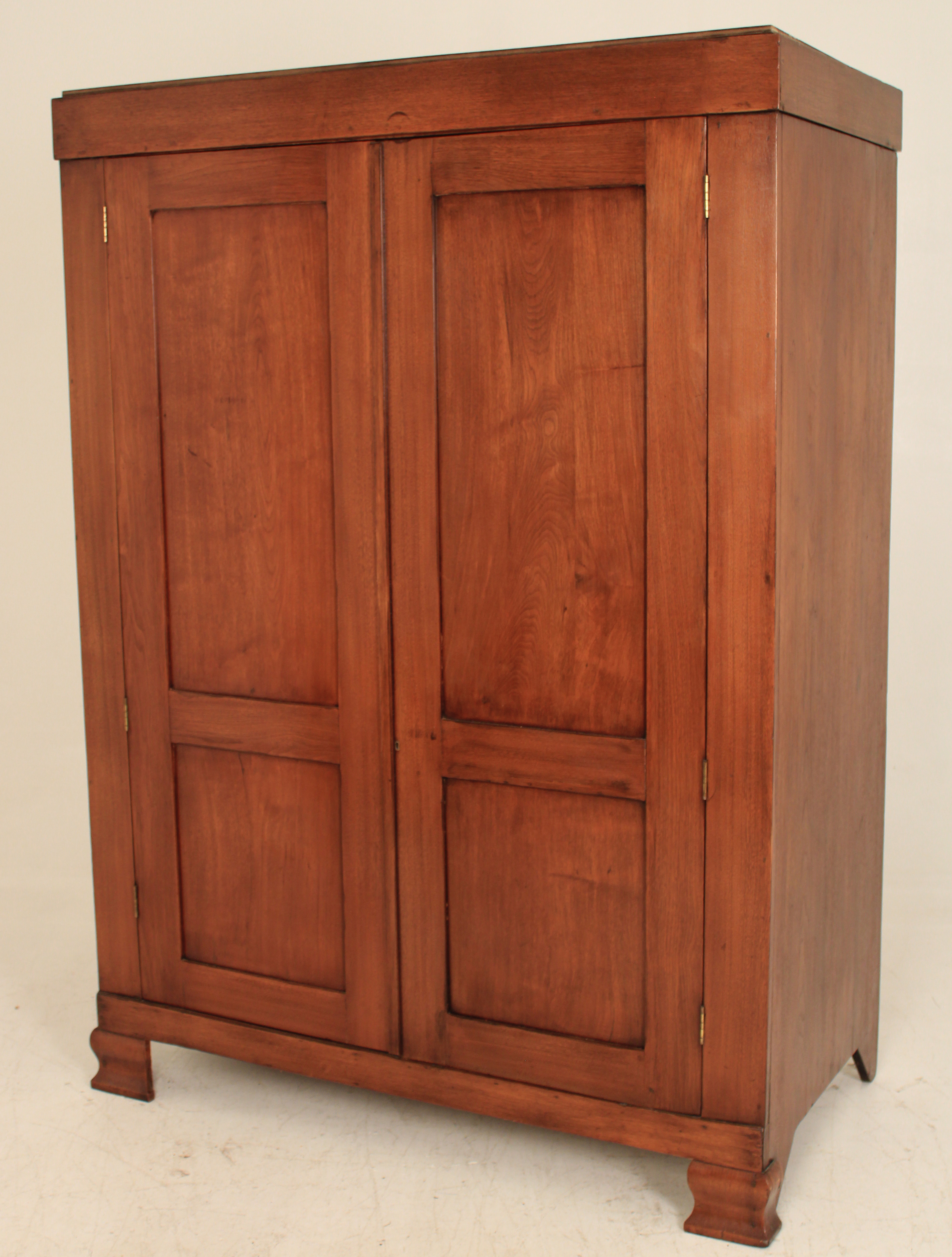KENTUCK WALNUT DRY CUPBOARD
