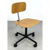 KEVI chair. Rolling Office Des