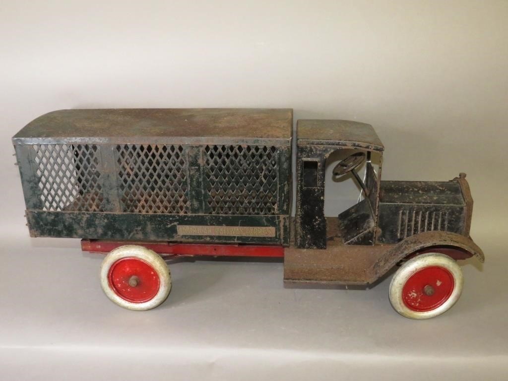 KEYSTONE RIDE ON TOY SHEET METAL