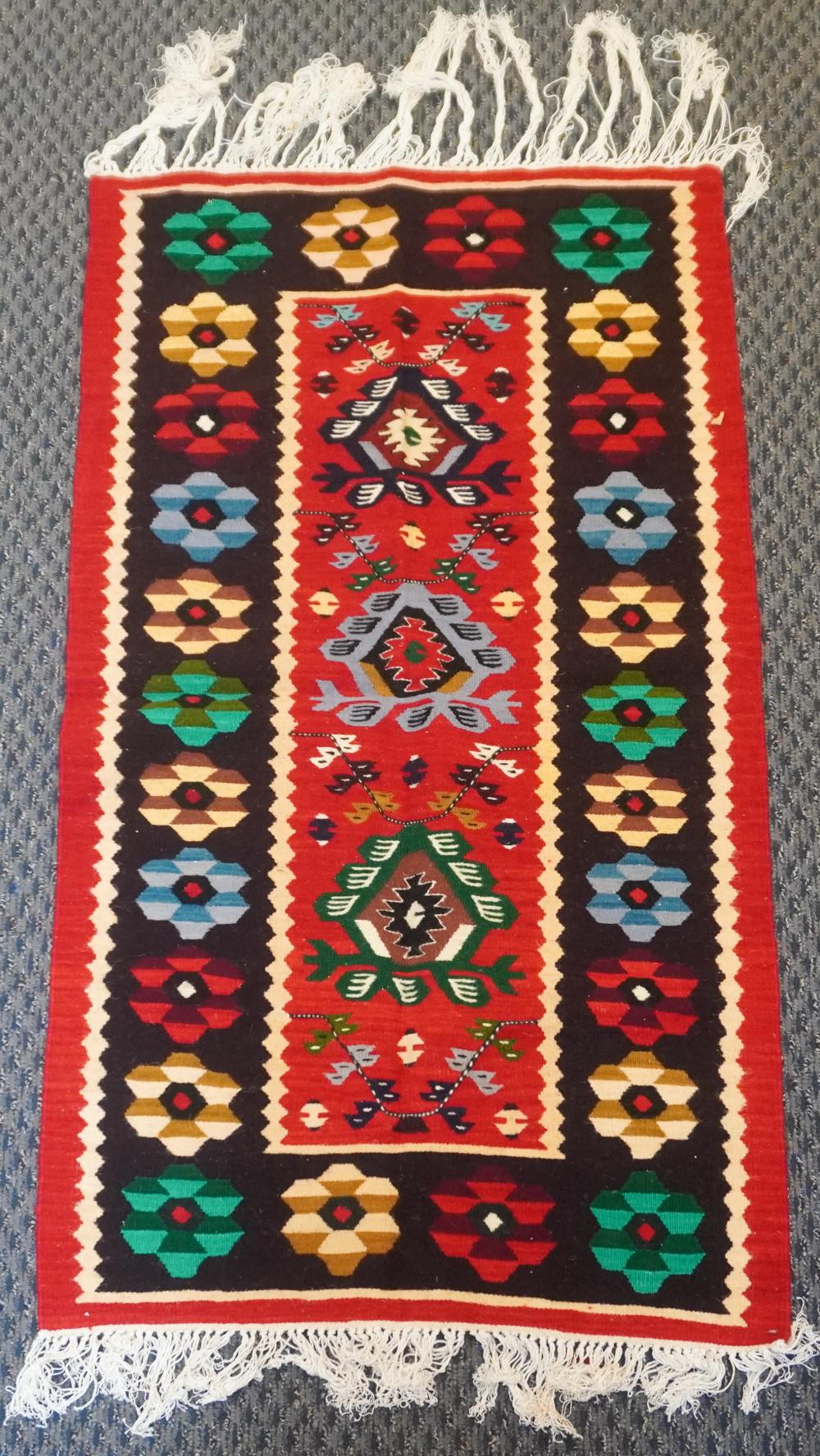 KILIM RUG, 4 FT 7 IN X 2 FT 4