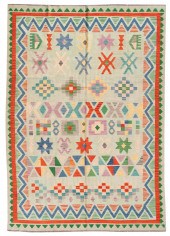 KILIM RUG IN A CONTEMPORARY DE