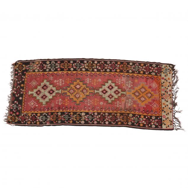 KILIM RUG Pink field with repeating