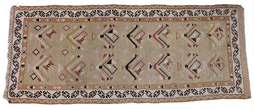 KILLAM ORIENTAL HALL RUNNER,