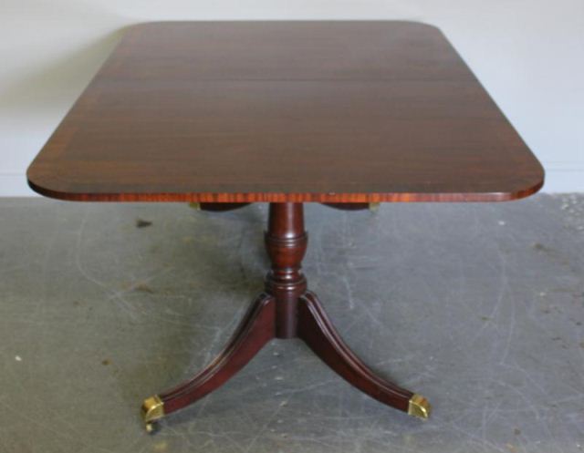 Kindel Banded 2 Pedestal Dining