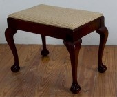 KINDEL CLAW FOOT BENCHKindel F