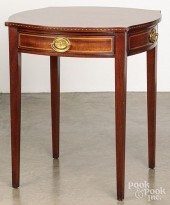 KINDEL HEPPLEWHITE STYLE END T
