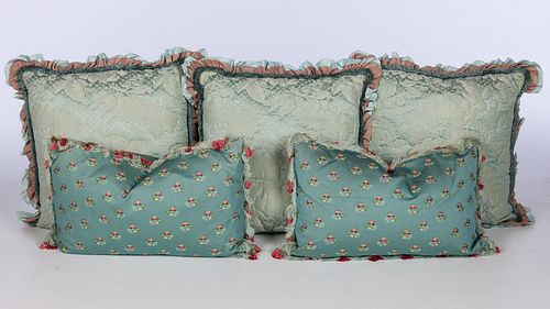 KING BROCADE COMFORTER BED