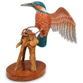 KINGFISHER CARVED BIRD SCULPTU