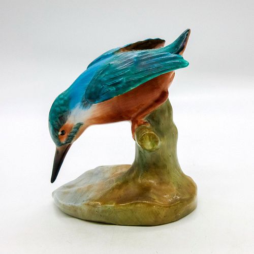 KINGFISHER ON A TREE STUMP HN2541 -