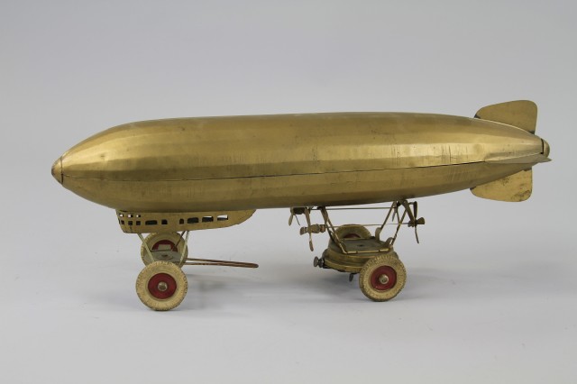 KINGSBURY CLOCKWORK DIRIGIBLE C.