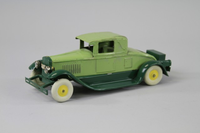 KINGSBURY COUPE Pressed steel