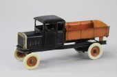 KINGSBURY DUMP TRUCK C. 1920's