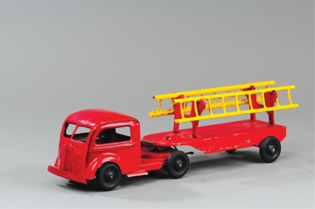KINGSBURY LADDER TANDEM TRUCK
