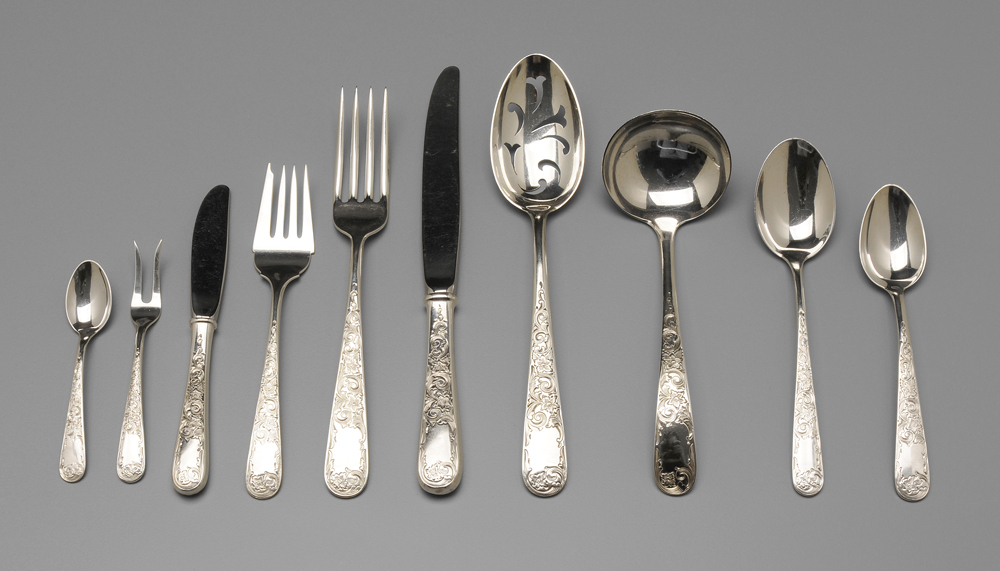 Kirk Old Maryland Engraved Sterling