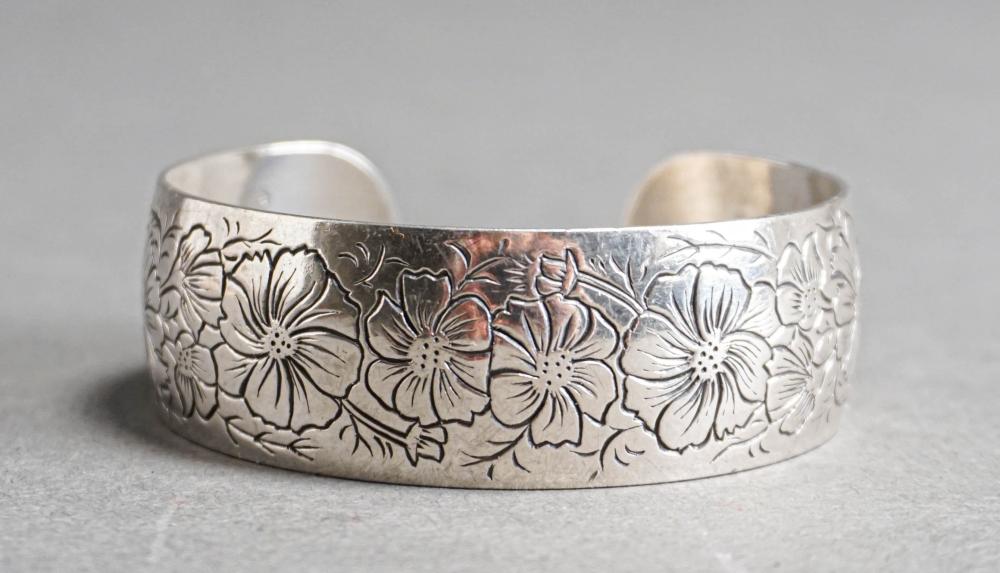 KIRK & SON STERLING SILVER 'COSMOS'