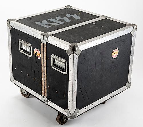 KISS COMPARTMENTAL PADDED EQUIPMENT