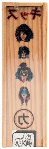 KISS DOMINOES JAPANESE SET.Kis