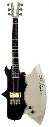 KISS GENE SIMMONS AXE MODEL SI