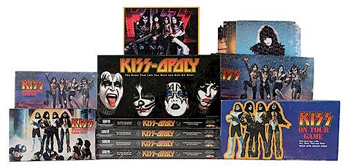KISS GROUP OF EIGHT BOARD GAMES AND