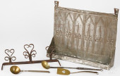 KITCHEN ACCESSORIES<br>Metalwa