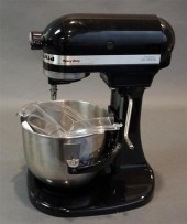 KITCHEN AID HEAVY DUTY MIXER W