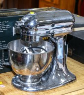 KITCHENAID STAND MIXER With th