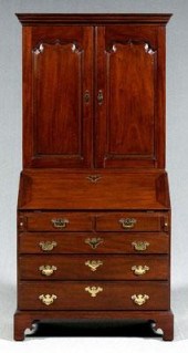Kittinger desk/bookcase, Chipp