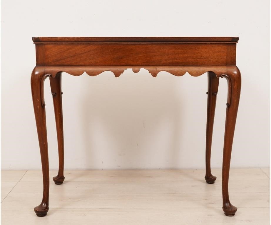 Kittinger Queen Anne style mahogany