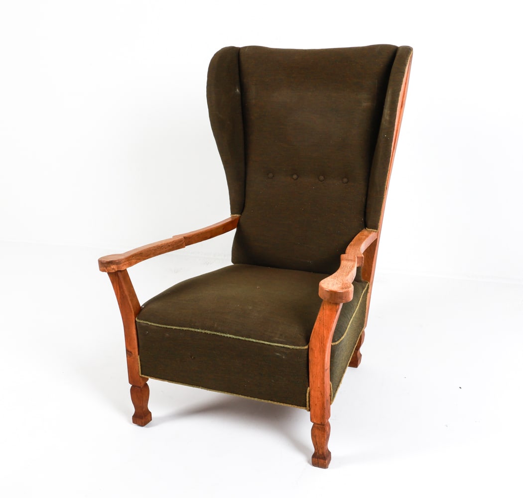 KJAERNULF STYLE OAK WINGBACK LOUNGE
