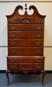 KLING QUEEN ANNE STYLE MAHOGAN