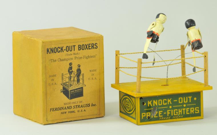 KNOCKOUT BOXERS WITH BOX