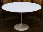 KNOLL WHITE WOOD & METAL MODER