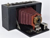 KODAK NO. 3 FOLDING BROWNIE MO