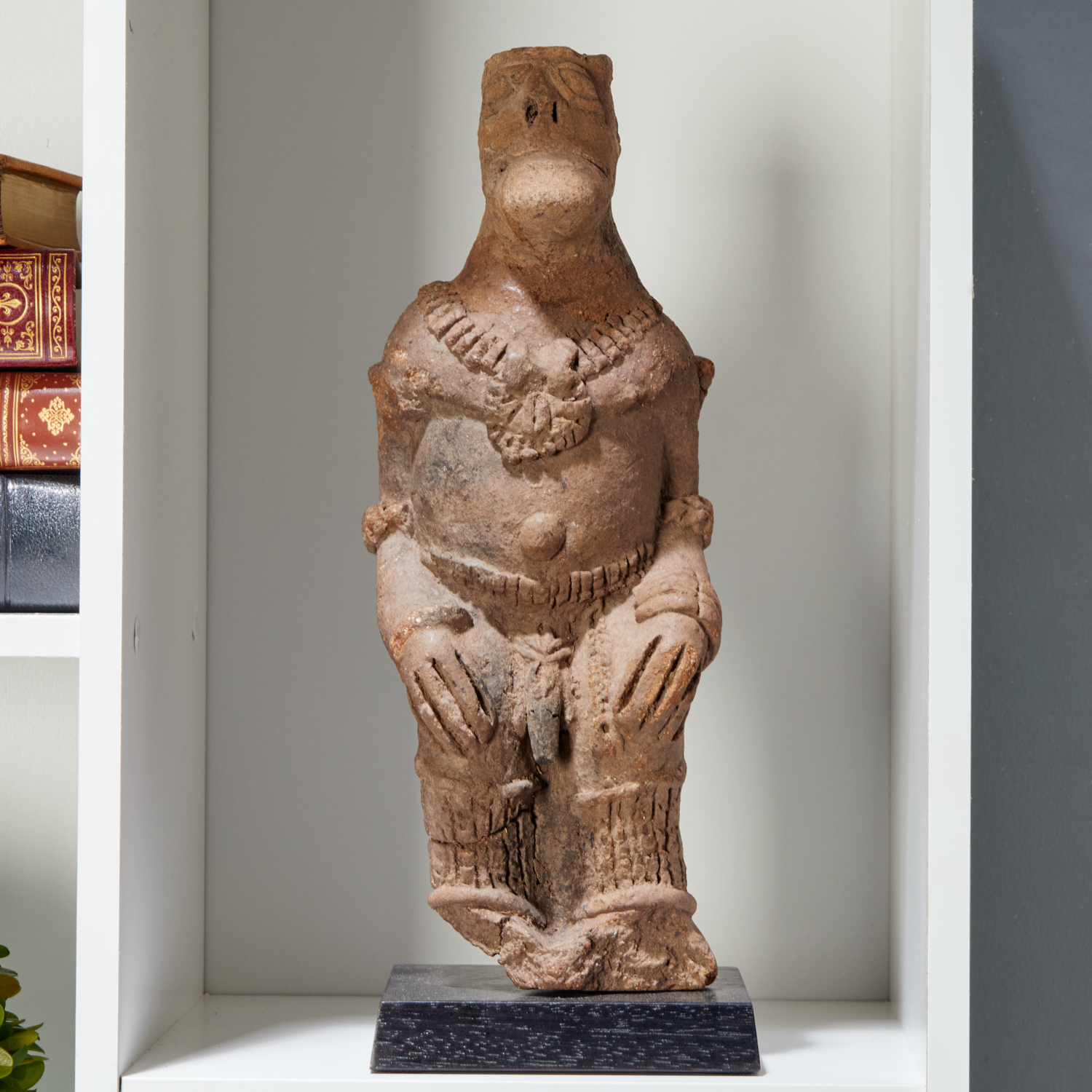 KOMA-BULSA CULTURE, LARGE SEATED