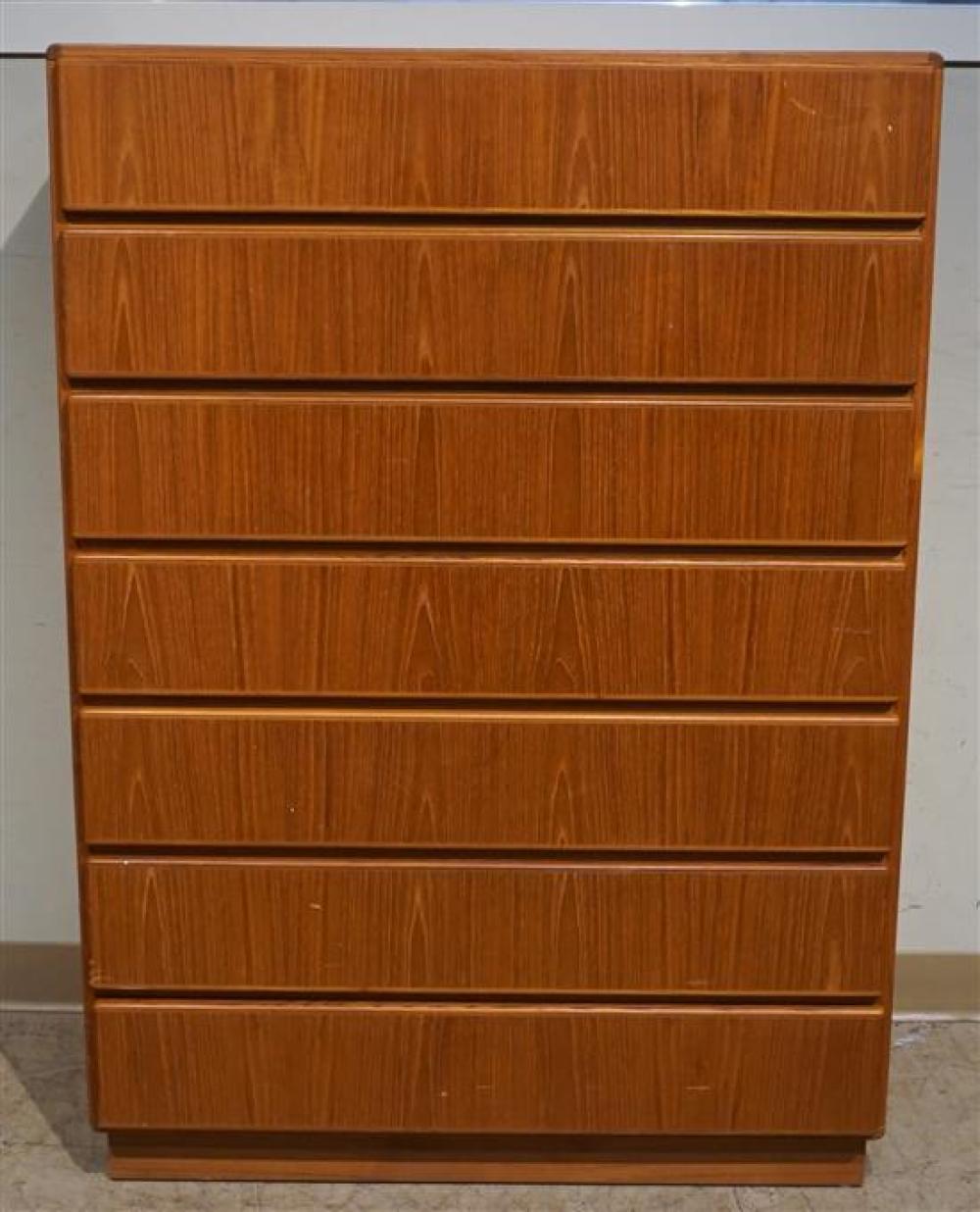 KOMFORT DANISH TEAK CHEST OF