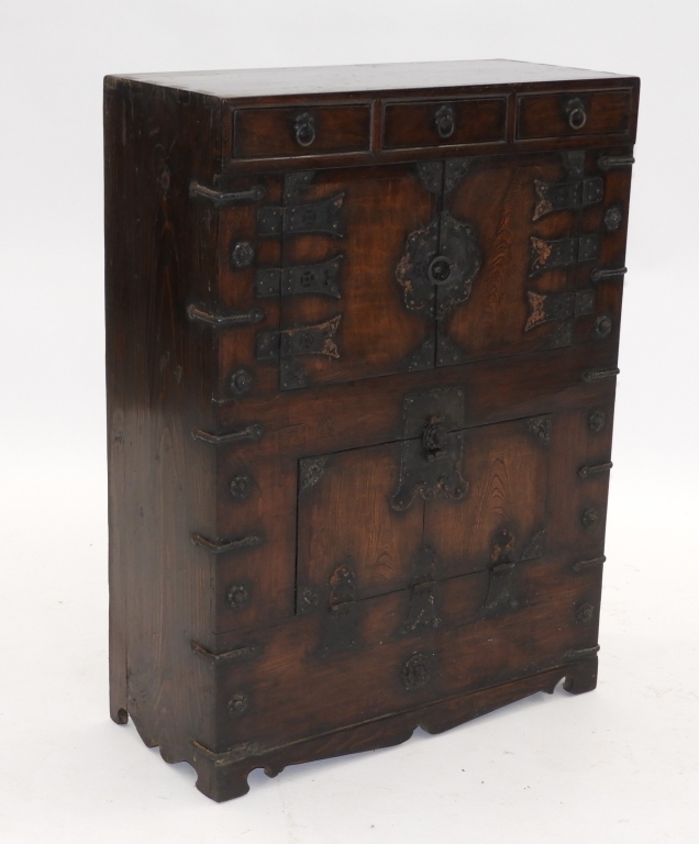 KOREAN ASIAN CARVED HARDWOOD