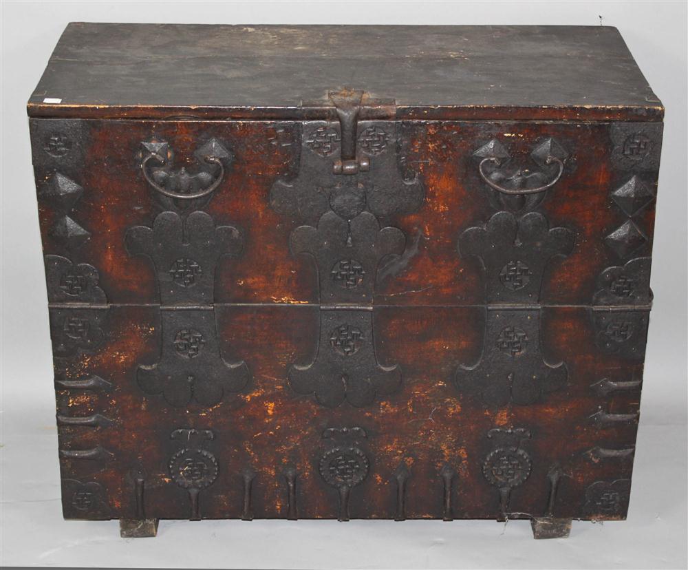 KOREAN BANDAJI (BLANKET CHEST)