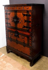 KOREAN BANDAJI CABINET WITH IR