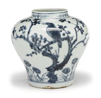 Korean blue and white maebyong vase